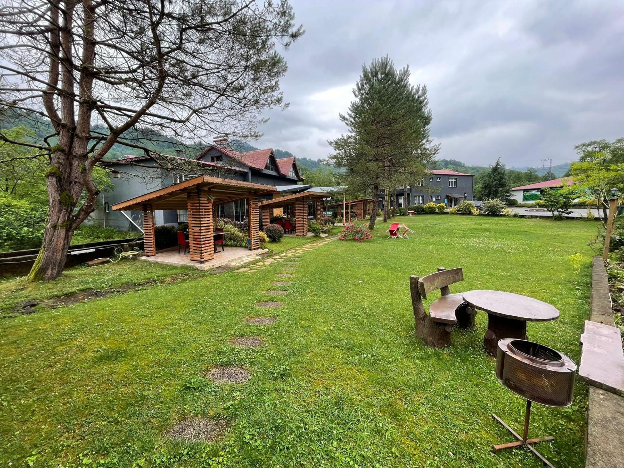 Pinar Kir Evi Pensionat Artvin Eksteriør billede